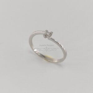 Anillo Compromiso Oro Blanco y Diamante 4 Garras