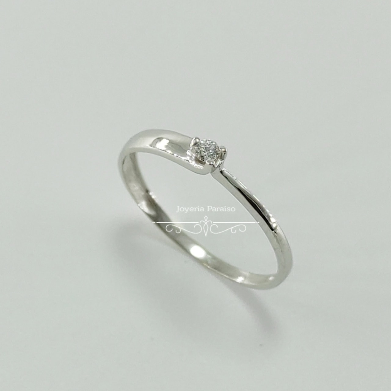 Anillo Compromiso Oro Blanco y Diamante Doble Ancho